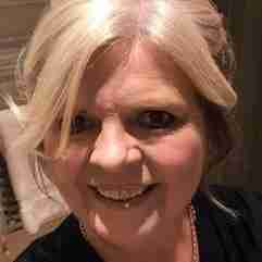Profile image of Claire Warren